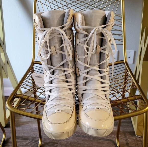 Fendi | Fendi Zucca Winter Boot - Picture 2 of 10